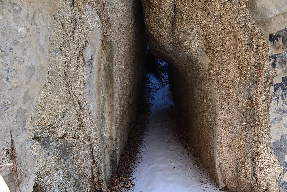 威虎山莲花湖 许大马棒匪巢